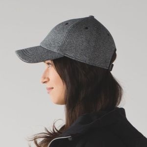 baller hat (speckled black)